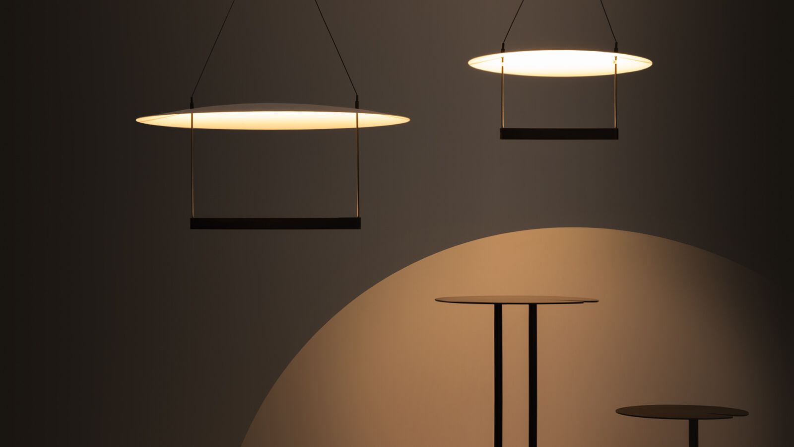 Алюминиевый светодиодный подвесной светильник Maytoni Атмосфера ARCH-00032945 - Вид №11