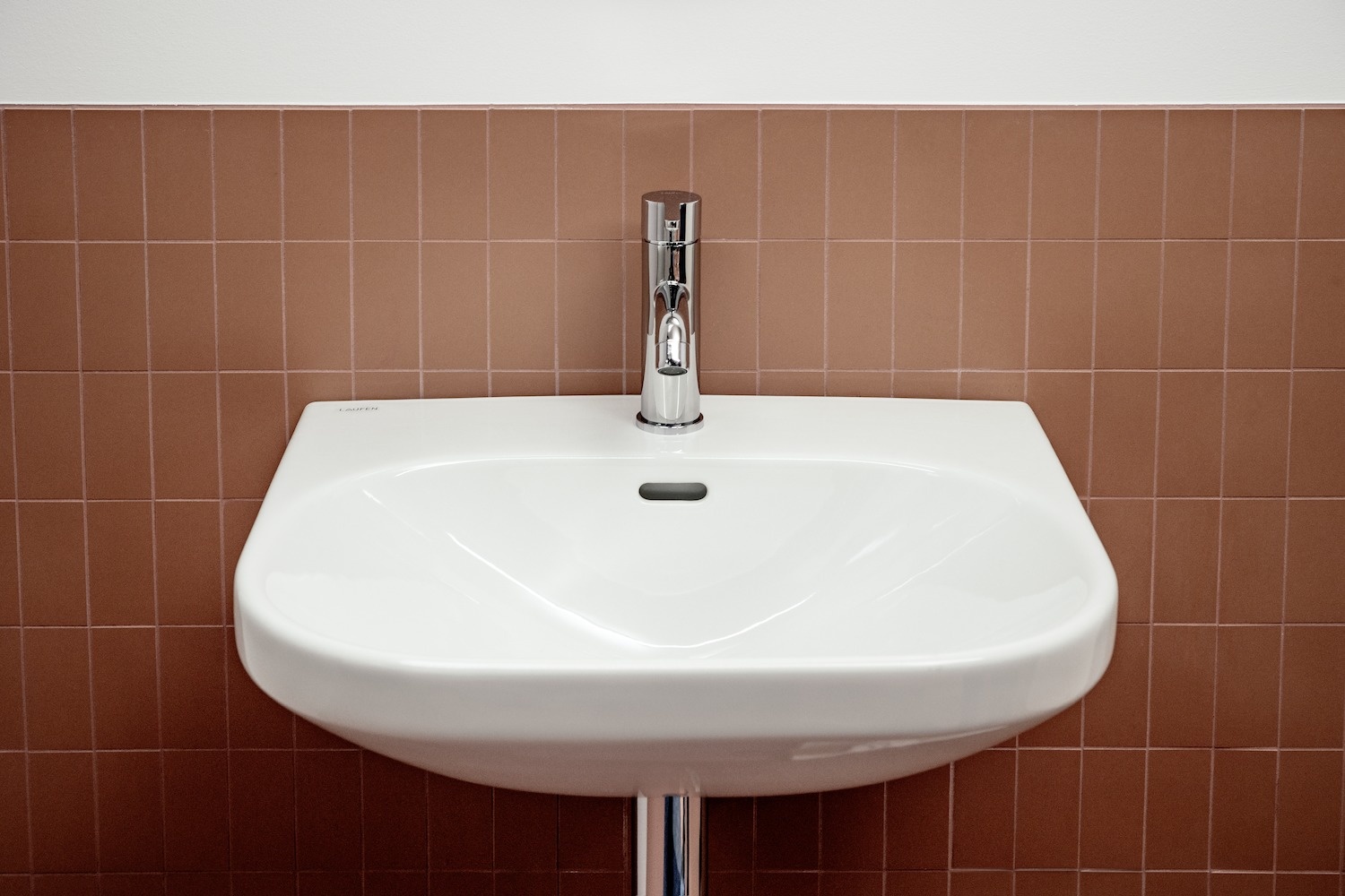 H8110830001041 Раковина LAUFEN PRO - Вид №1