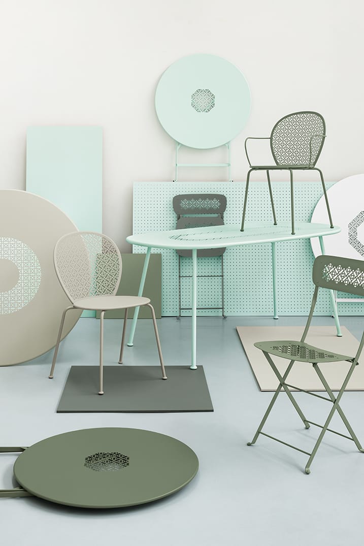 Стальной садовый стул с подлокотниками Fermob Lorette ARCH-00152060 - Вид №1