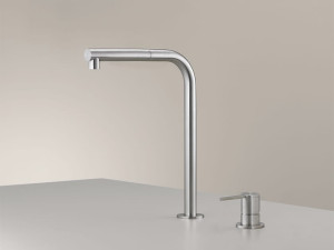 Смеситель для кухни с 2 отверстиями и выдвижным ручным душем