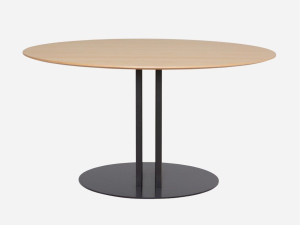 Круглый стол из ясеня