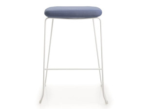 Высокий табурет из ткани