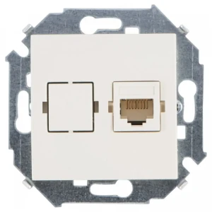 93727320 Розетка RJ45 встраиваемая Simon 15 1591598-031 цвет бежевый STLM-1449396