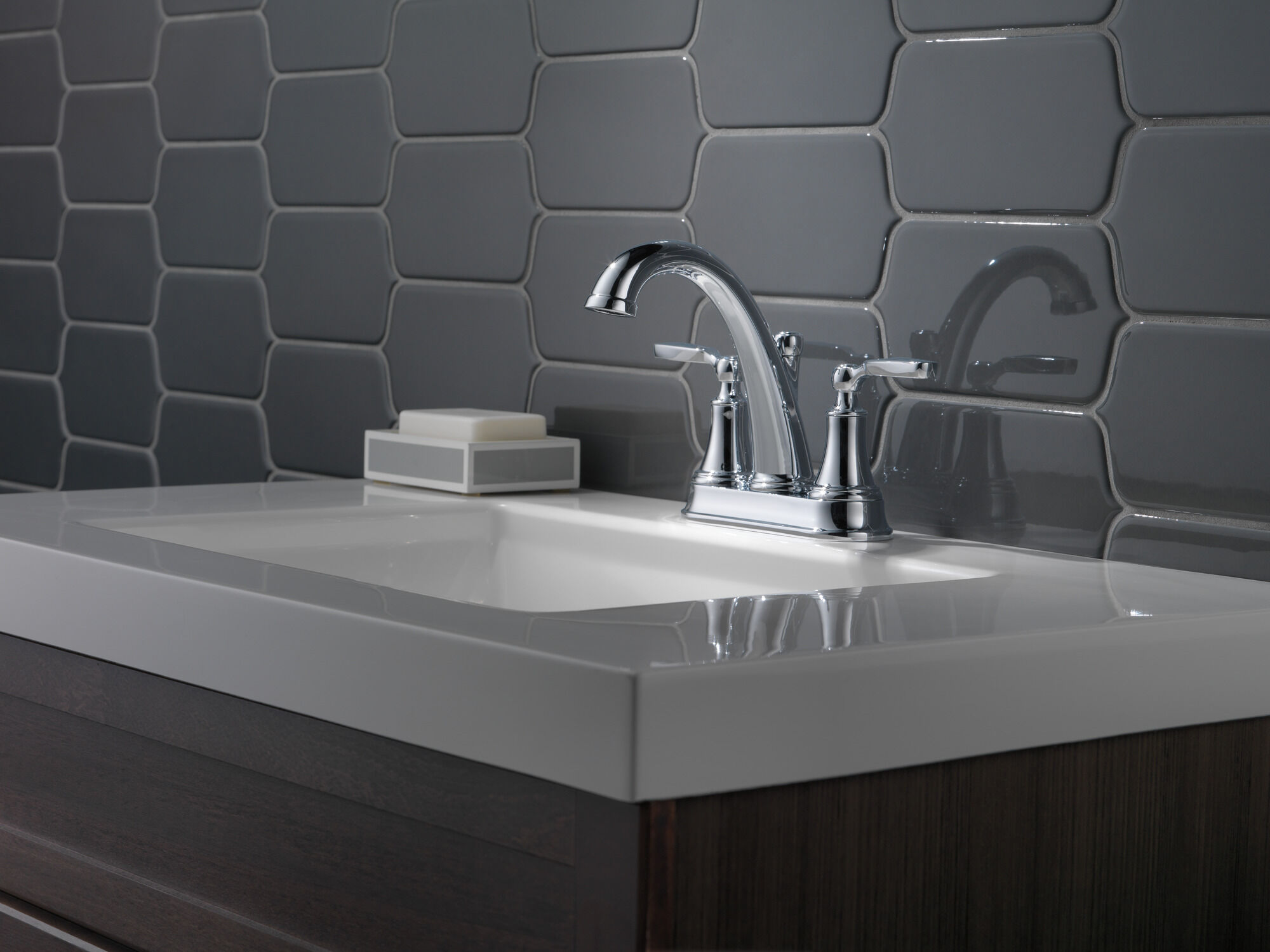 2532LF-MPU Смеситель для ванной Delta Faucet Woodhurst Хром  - Вид №3