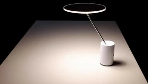 Artemide Настольная лампа прямого света из экструдированного алюминия  1732020a