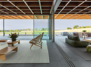 Раздвижное окно из закаленного стекла