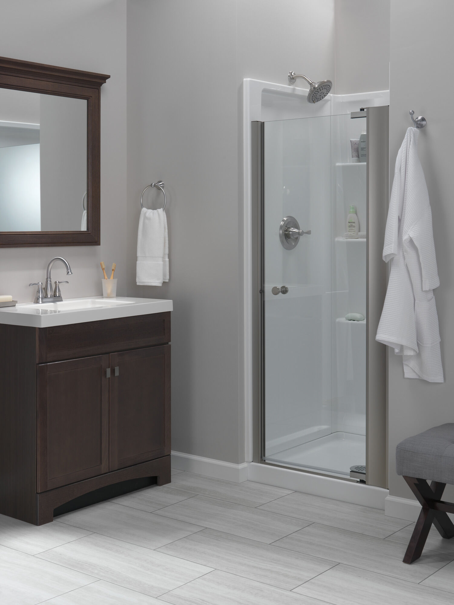 Classic 400 32 "x 32" душевой поддон с центральным сливом Delta Faucet 40014 - Вид №6