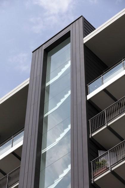 VMZINC Вентилируемый фасад из титан-цинка с ламелями sun-id-1390022 - Вид №26