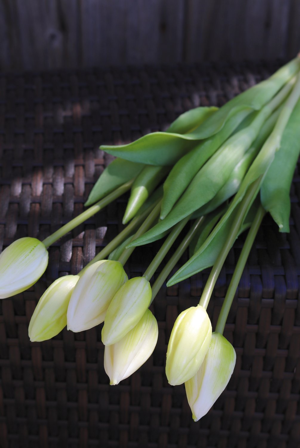 2942 708 a3 Букет тюльпанов из шелка, 7-кратный, 44 см, real touch, бело-зеленый H-andreas  - Вид №8