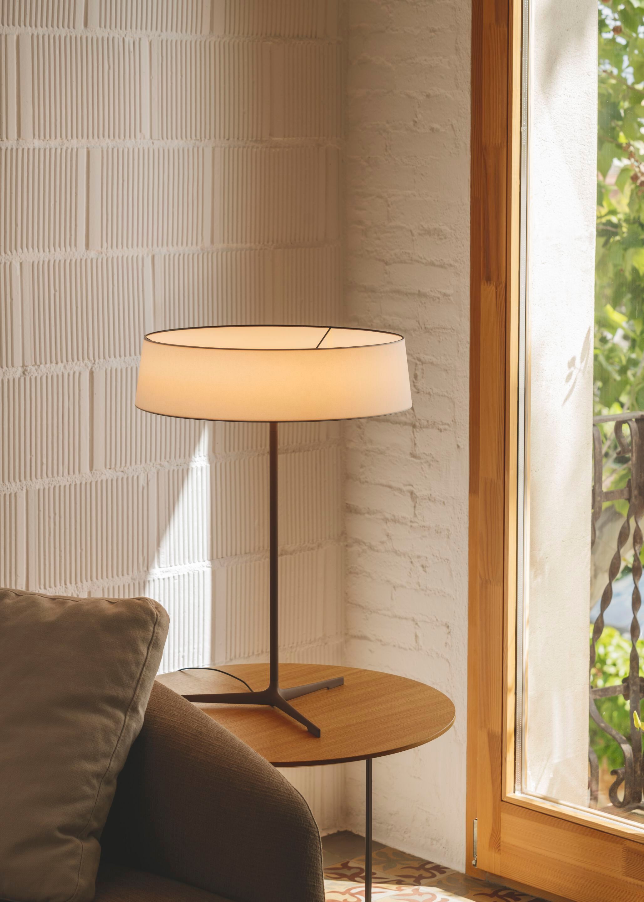 Светодиодная настольная лампа из металла и бумаги Vibia шашки ARCH-00102617 - Вид №10