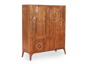 Мобильный тиковый бар