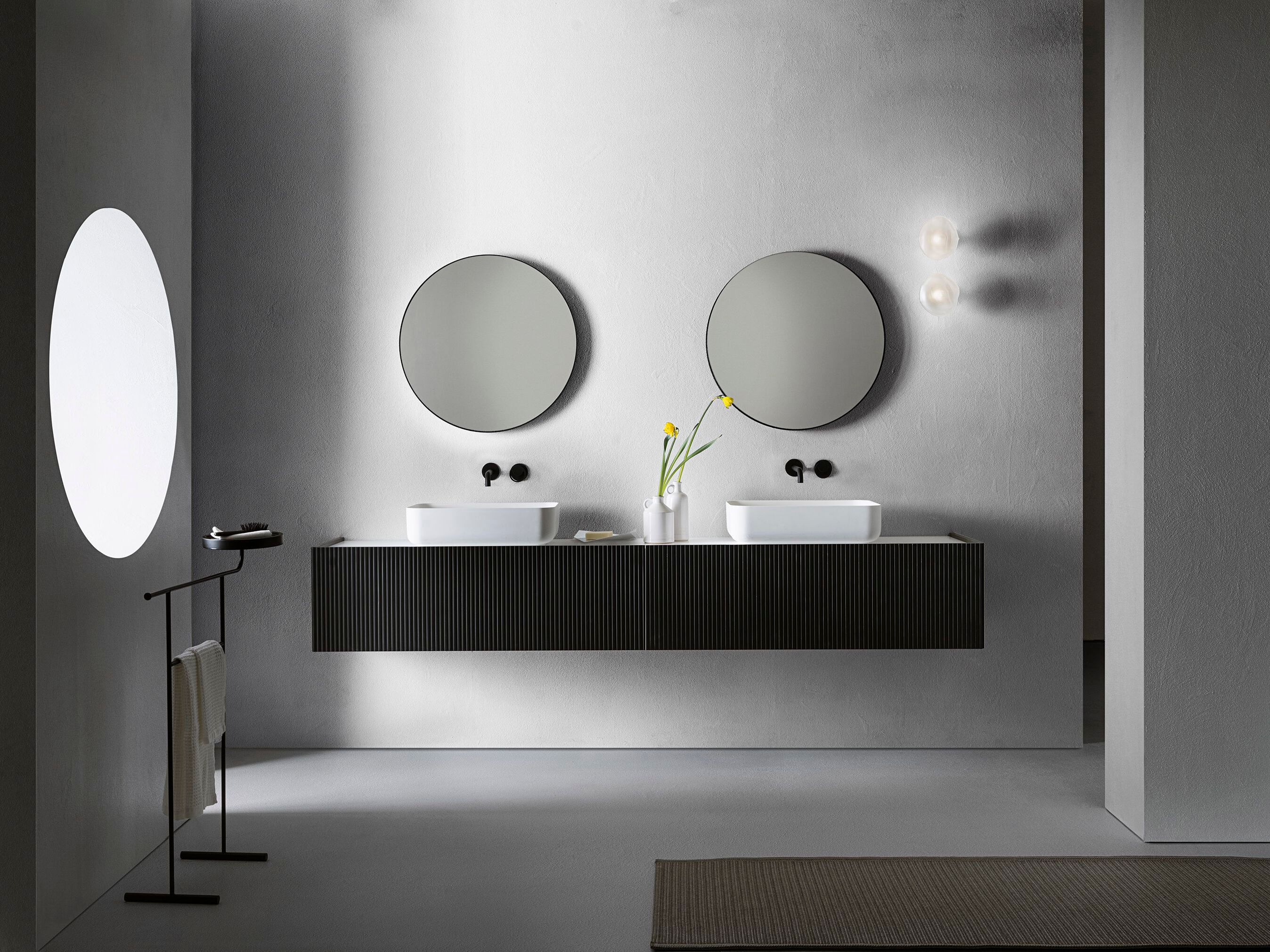 Состав ванной комнаты с раковиной, зеркалом и лампой Pirovano Millennium XL ARCH-00021503