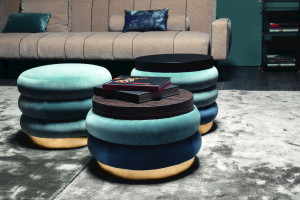 Круглый пуф из ткани