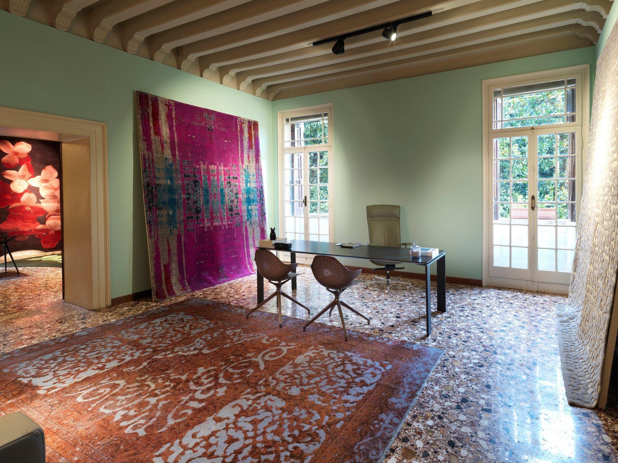 Алюминиевый поворотный стул с подлокотниками SITIA Klera ARCH-00071539 - Вид №3