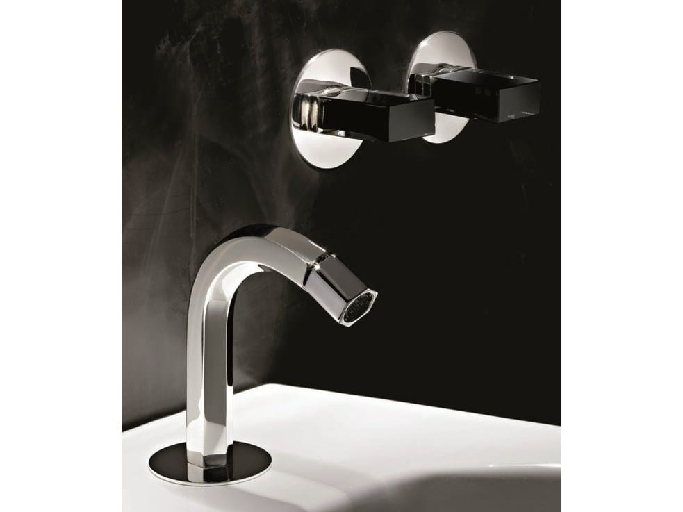 Смеситель для биде с 3 отверстиями Fantini Rubinetti Венеция ARCH-00105497 - Вид №1