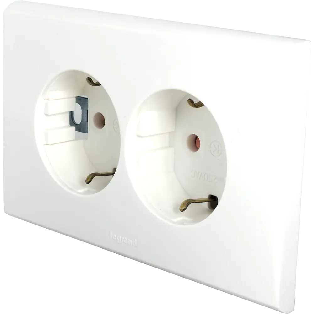 Розетка Legrand Anam Zunis с заземлением, 2 разъема, со шторками, цвет белый STLM-2200793