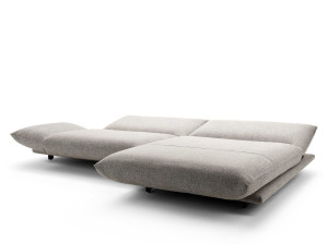 Диван с полуостровом