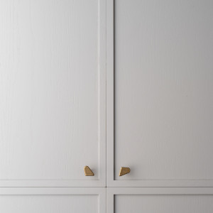 Латунная ручка