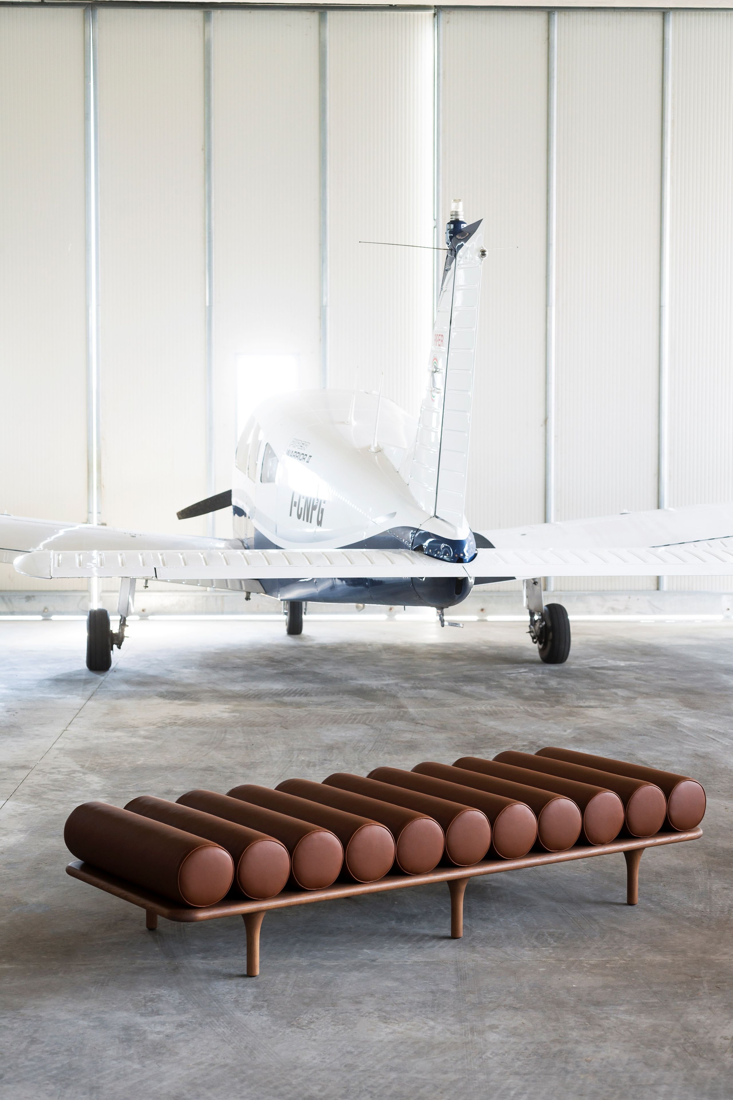 Кожаный Dormeuse Tacchini Five to nine ARCH-00117025 - Вид №2