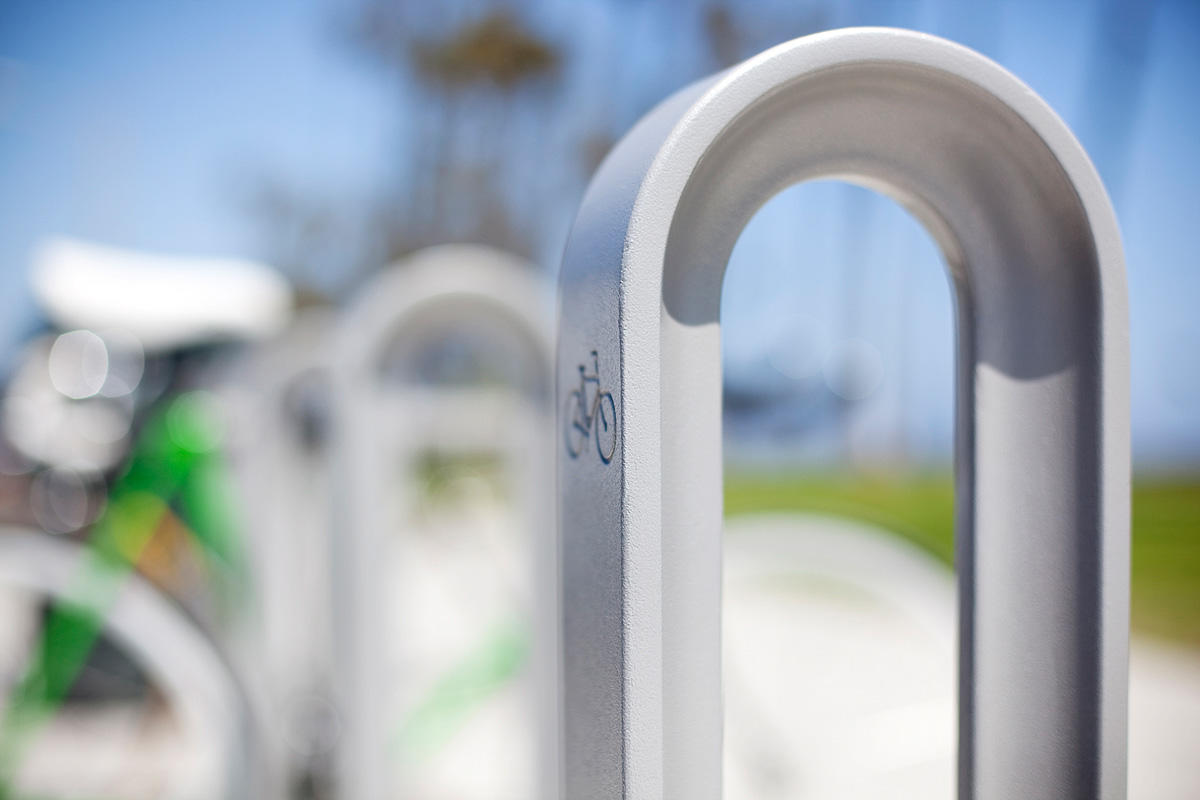 FSRT117 Крепление для велосипедов Olympia  Forms-surfaces  - Вид №2