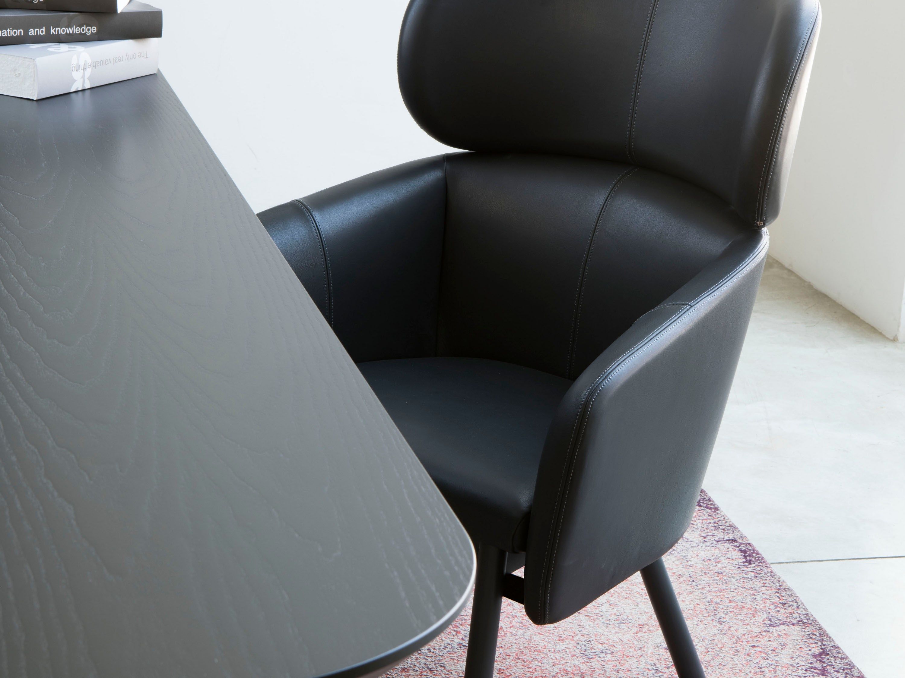 Кожаное кресло с подлокотниками TrabA' Balu ARCH-00111469 - Вид №2