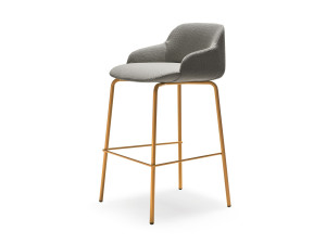 Барный стул с подставкой для ног