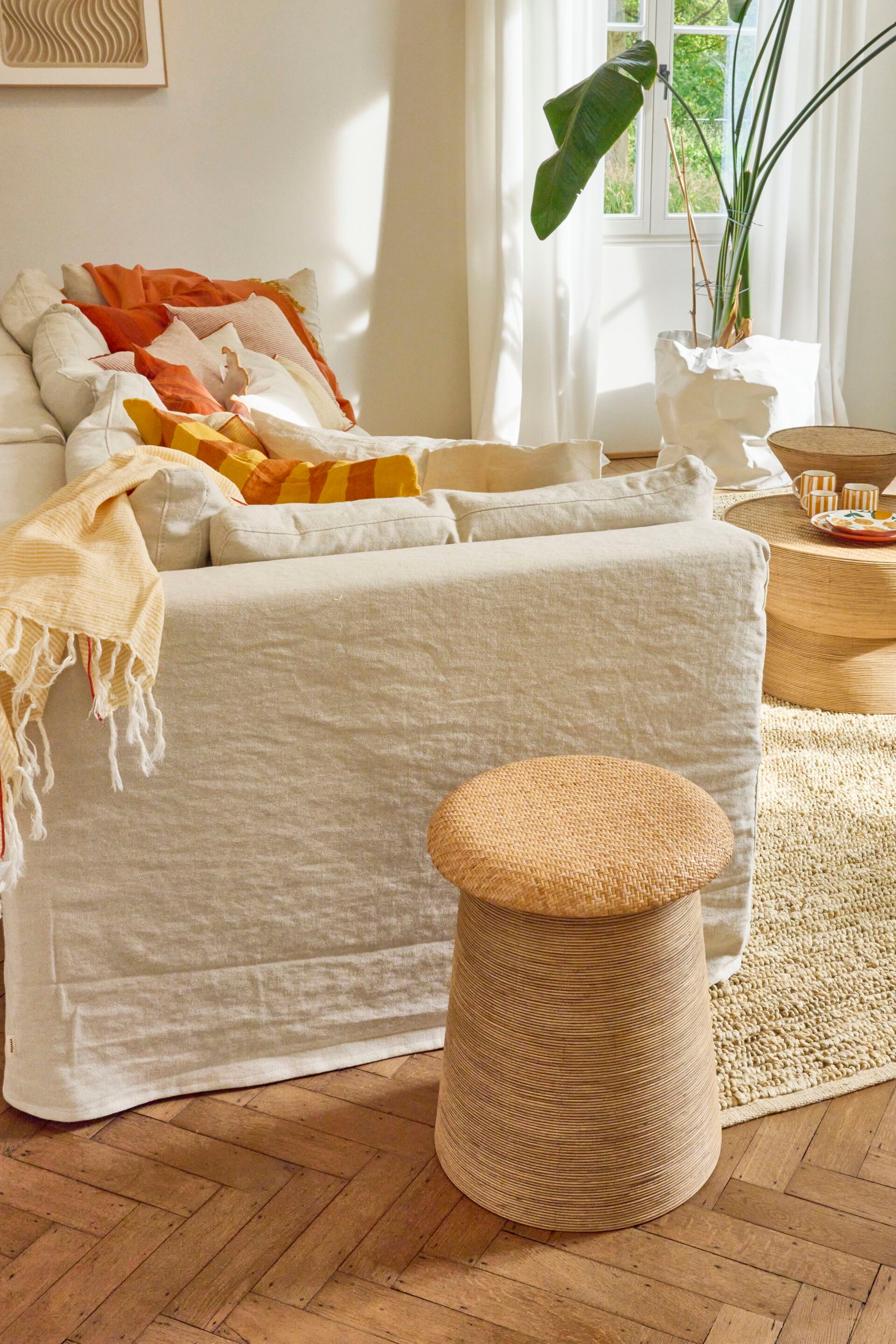 Ротанг низкий стул POMAX Tambou ARCH-00095783 - Вид №1