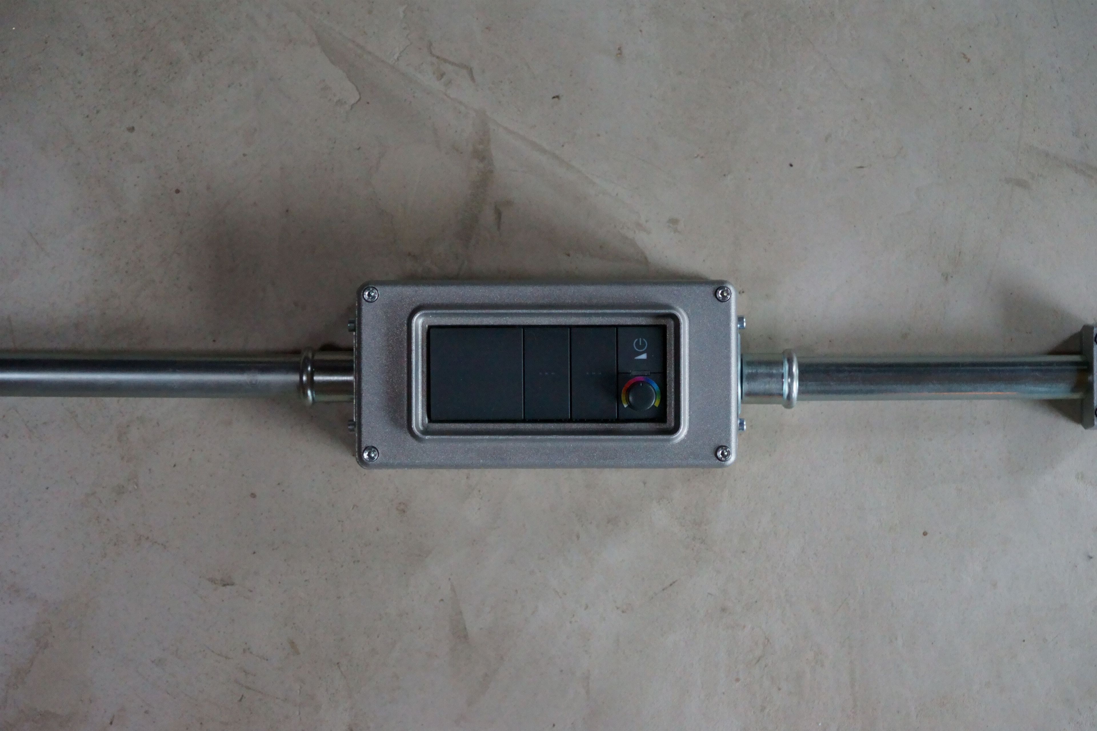 Коробка для электрической системы из натурального алюминия Genuit Silver ARCH-00114256 - Вид №10