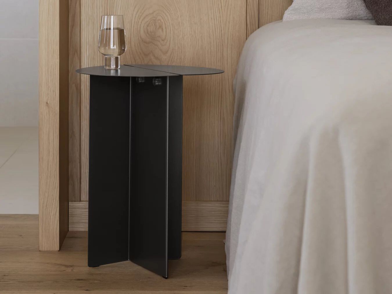 Стальной круглый журнальный столик blomus Oru ARCH-00148177 - Вид №5