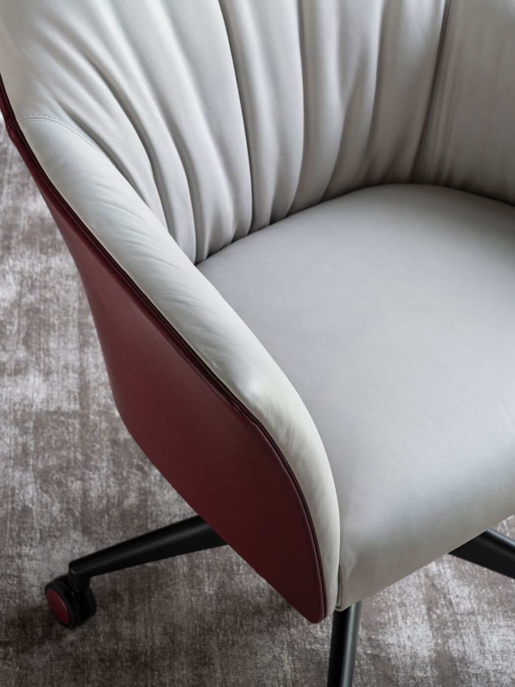 Кожаное вращающееся офисное кресло с колесами i 4 Mariani седло ARCH-00027594 - Вид №10