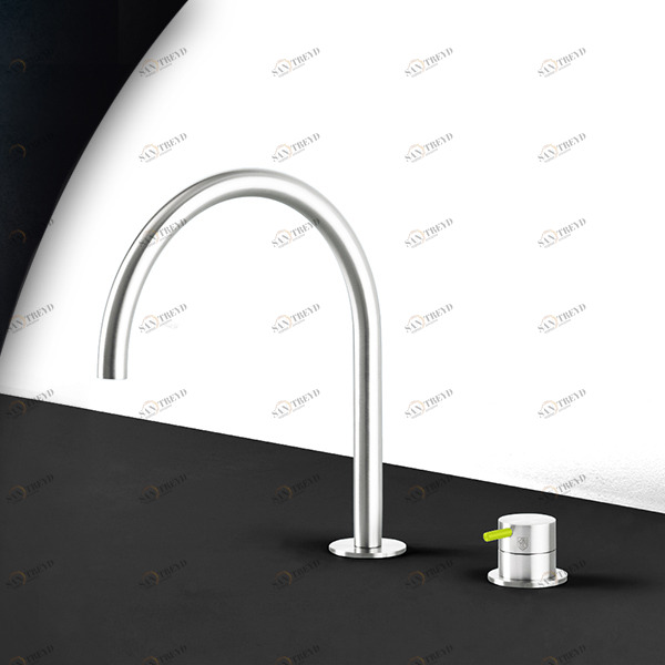 Кухонный смеситель сталь глянцевая с зеленой ручкой Kitchen Radomonte TKI32LCIL23 Кухонные смесители Radomonte TKI32LCIL23KITCHEN