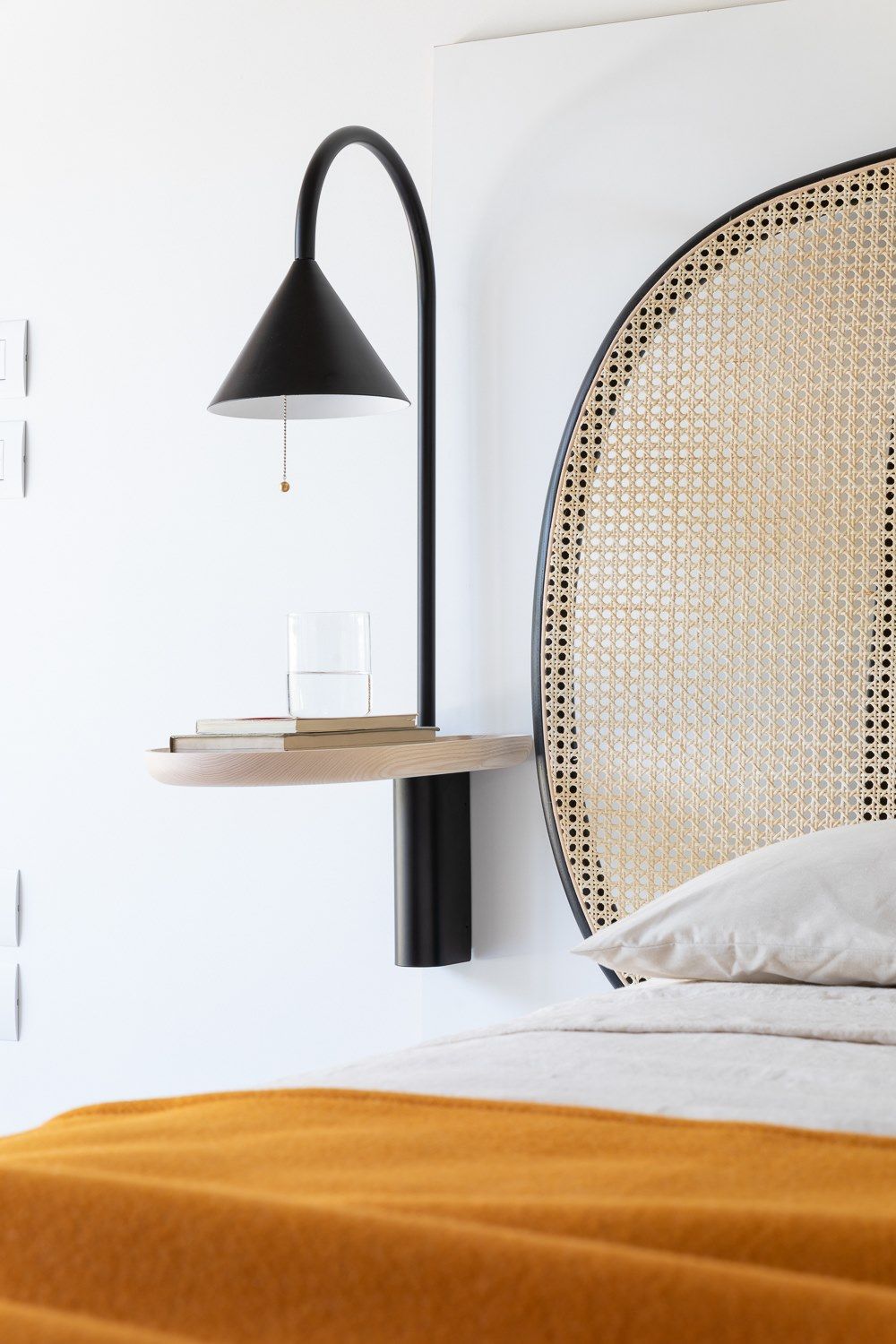 Металлический настенный светильник Miniforms Ozz ARCH-00069983 - Вид №2