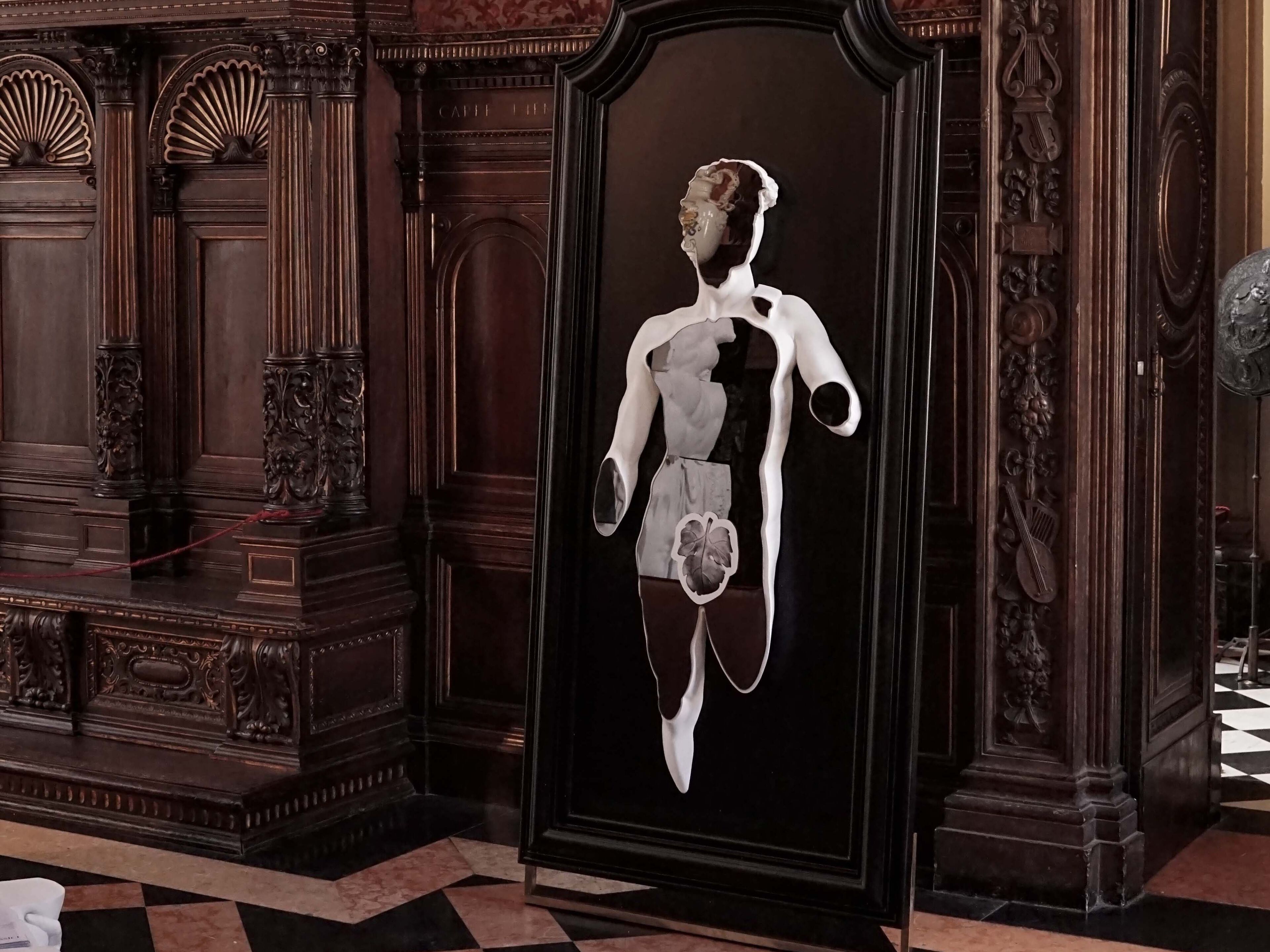 Скульптура / зеркало LO Contemporary классика ARCH-00044333