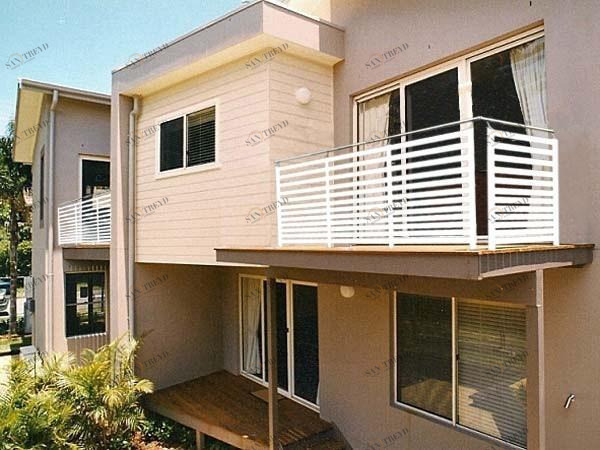 ALUSCALAE Алюминиевая балюстрада с горизонтальными алюминиевыми профилями sun-id-1371320