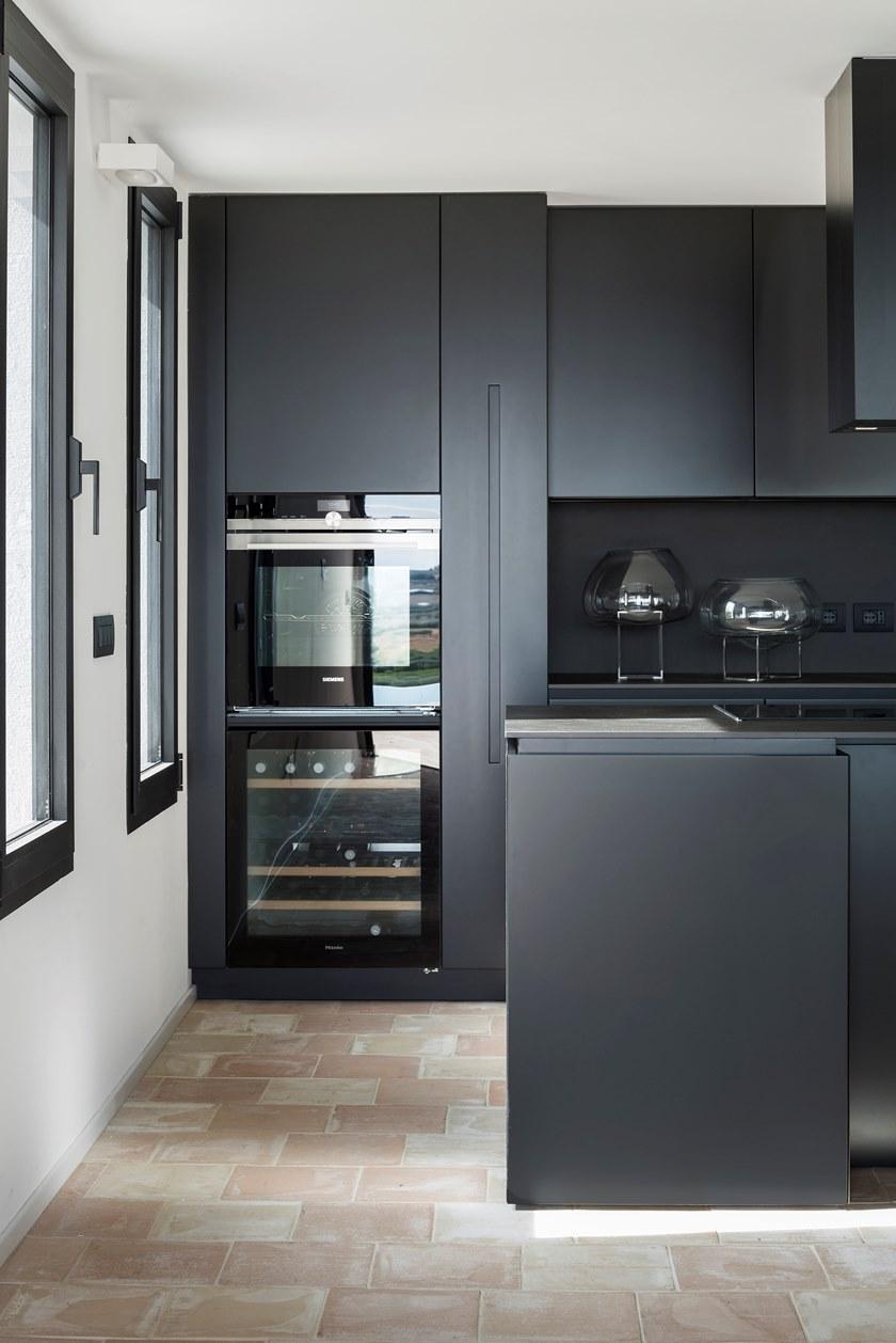 TM Italia Cucine Кухня с двухтактным открыванием с полуостровом T45 sun-id-1468601 - Вид №1