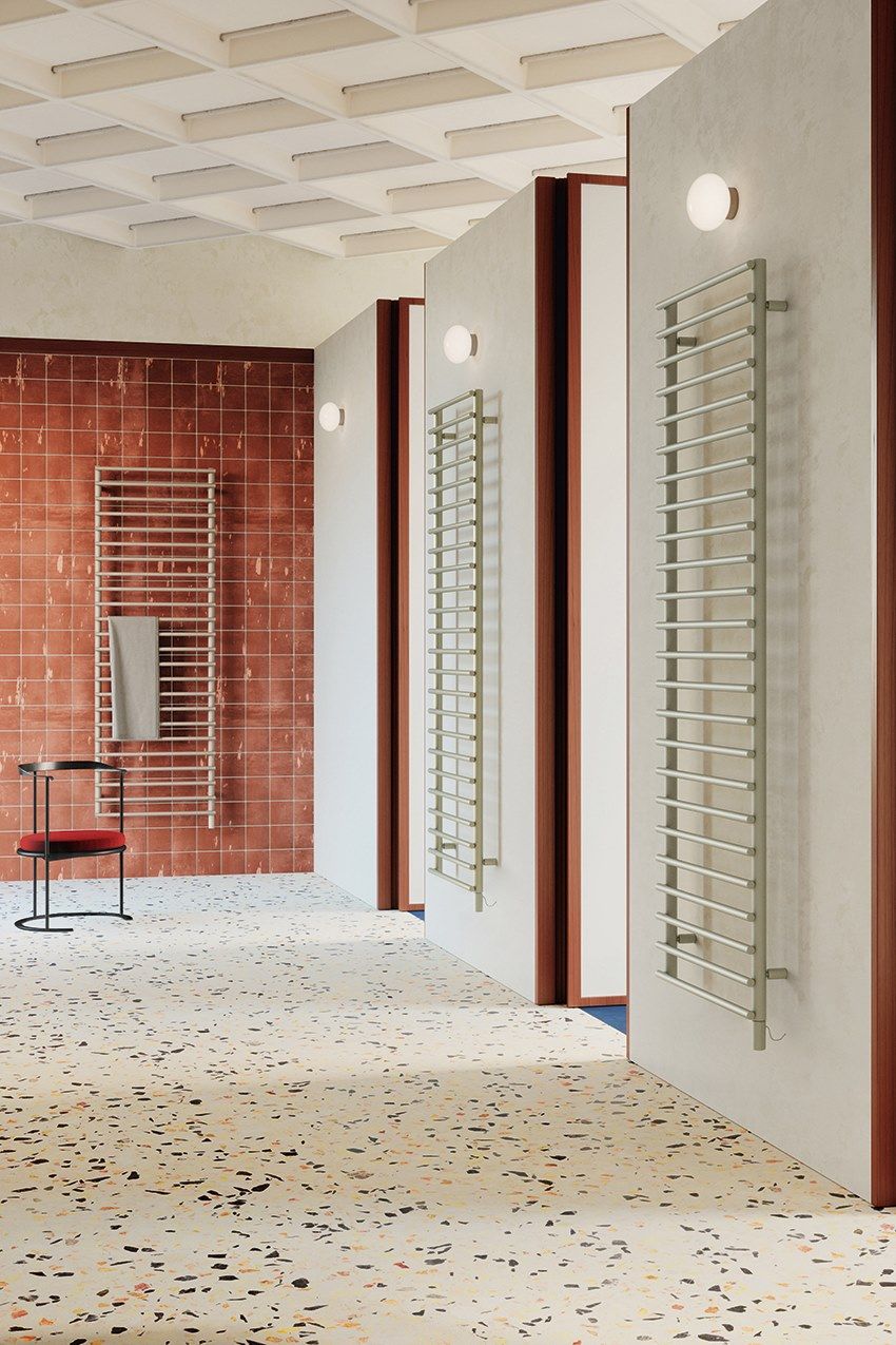 Настенный стальной полотенцесушитель Tubes основы ARCH-00003434 - Вид №1