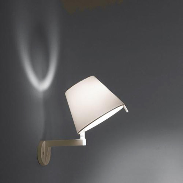 Светильник настенный бежевый Artemide 0721020A ARTEMIDE  00-3882739 Бежевый  - Вид №1
