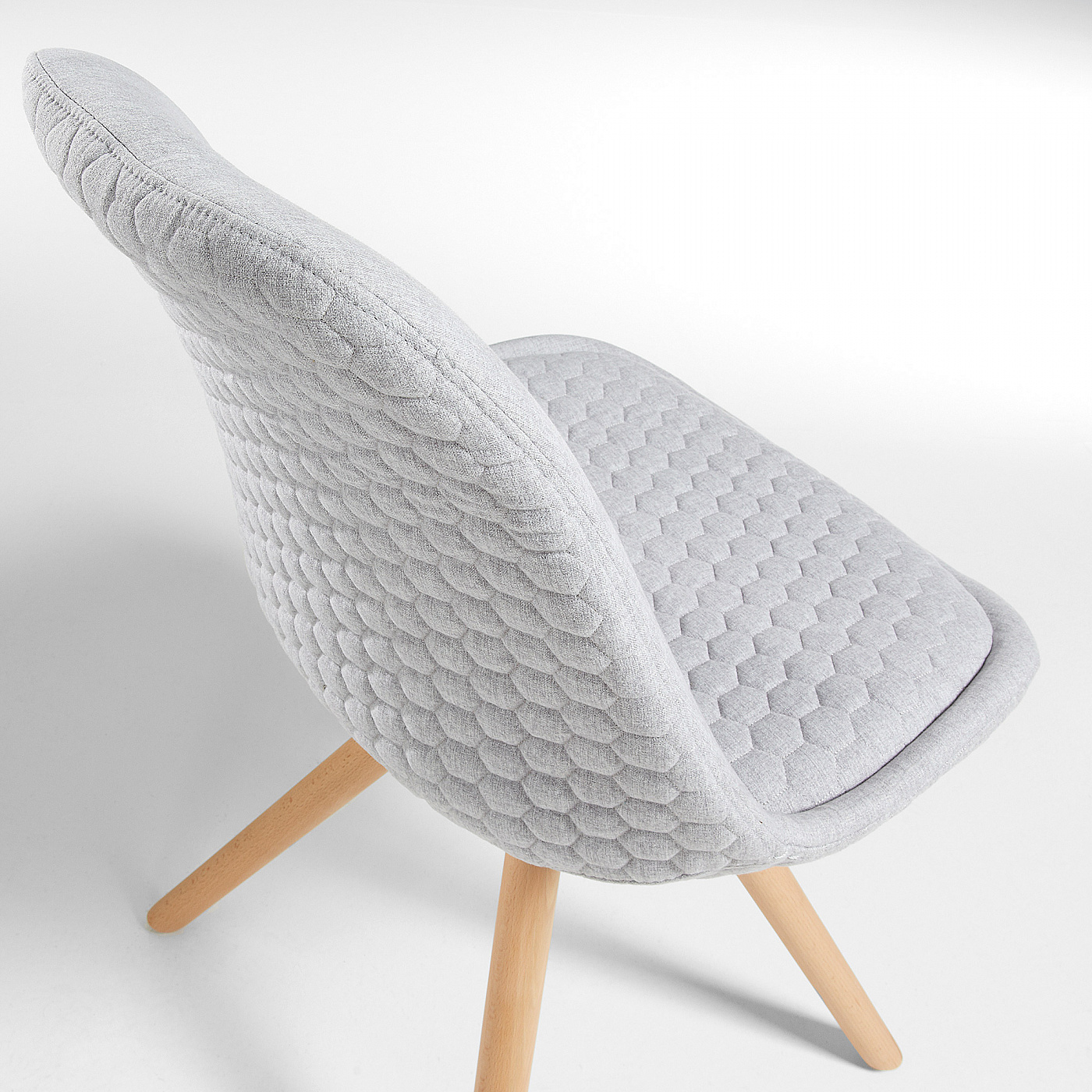 061990 Стул светло-серый La Forma Lars