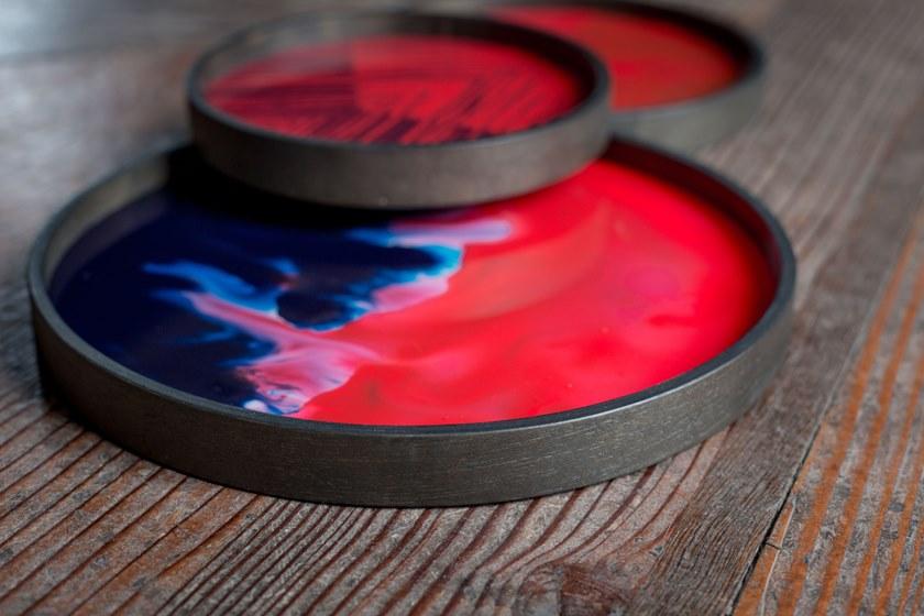 Ethnicraft Круглый поднос из дерева и стекла Bright abstract 20528 - Вид №2