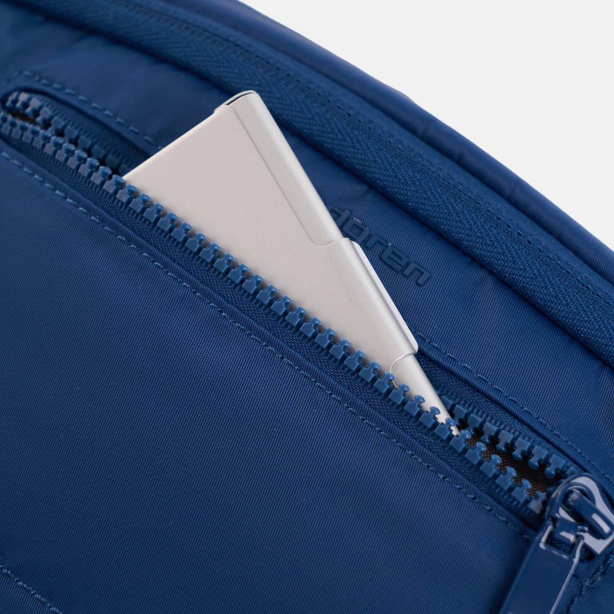 HITC10/345-01 Сумка на пояс HITC10 Inter City Waistbag HIKE XL RFID Hedgren Inter-City  - Вид №8