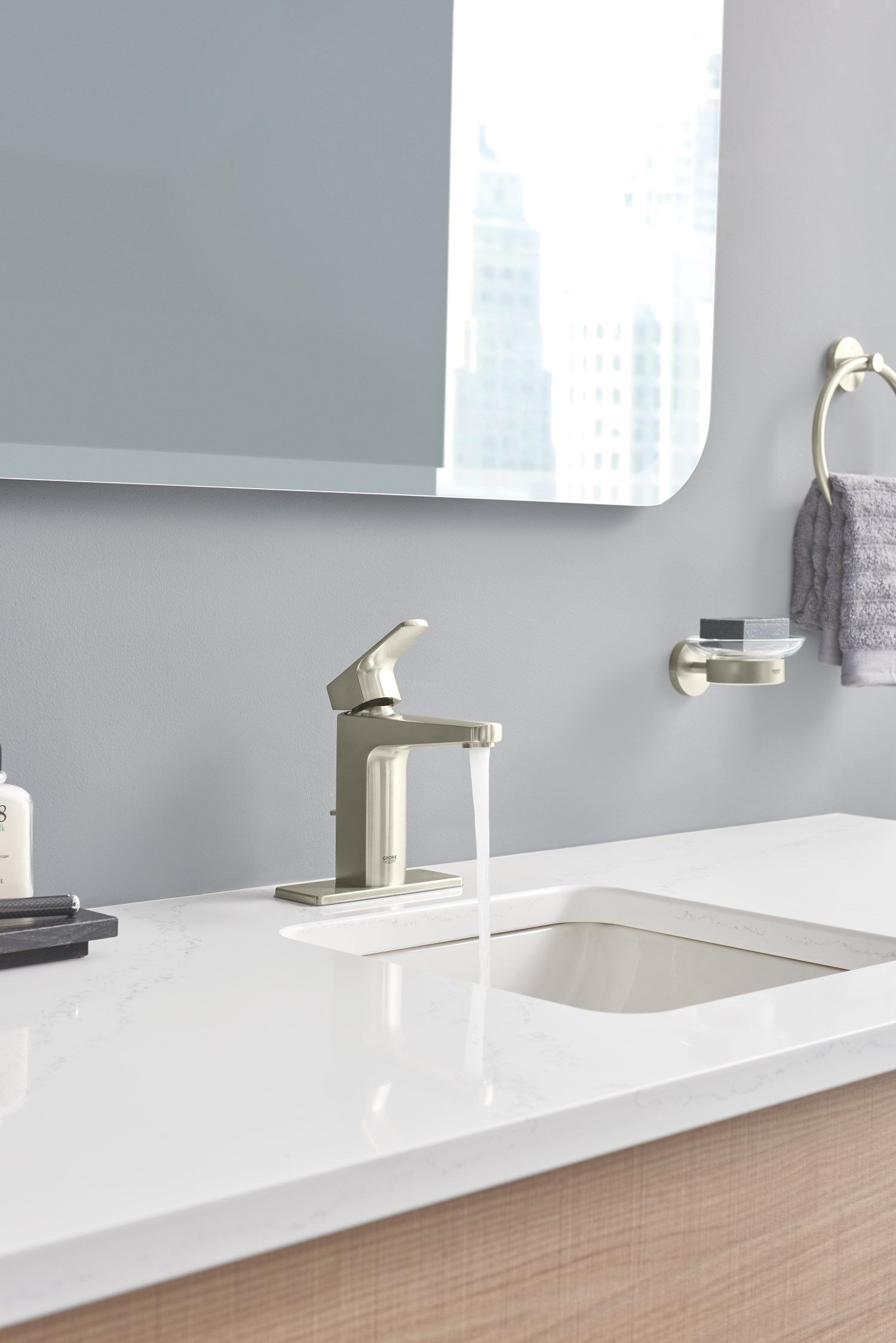 Держатель для полотенец с металлическим кольцом Grohe Essentials ARCH-00098358 - Вид №10