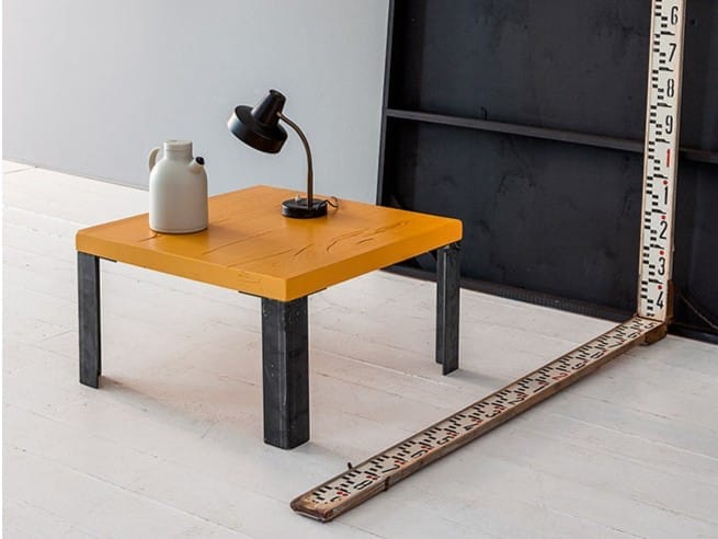 Прямоугольный журнальный столик из массива дерева Devina Nais ARCH-00094751 - Вид №1