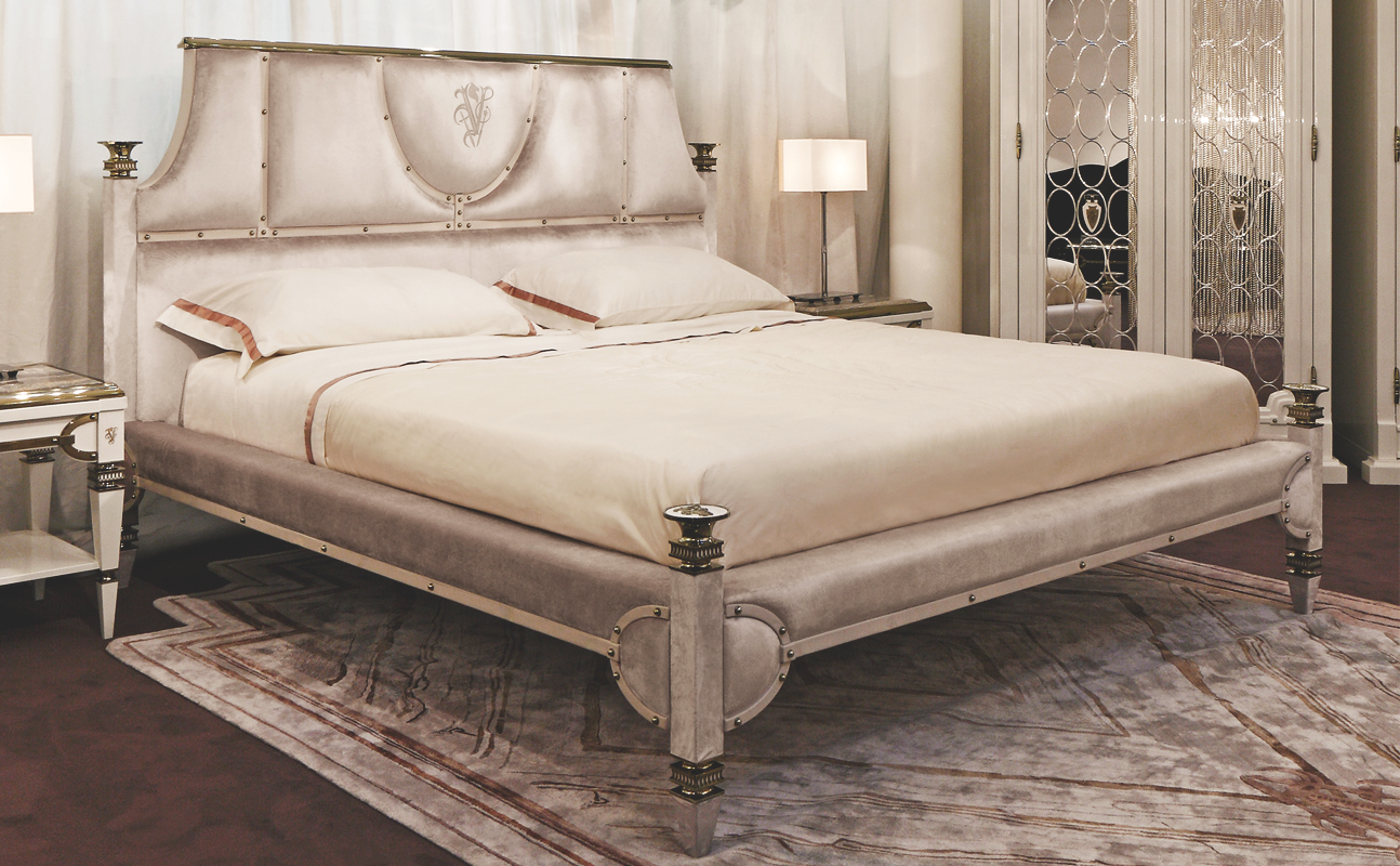 Кровать  VISIONNAIRE WOTTON BELT 