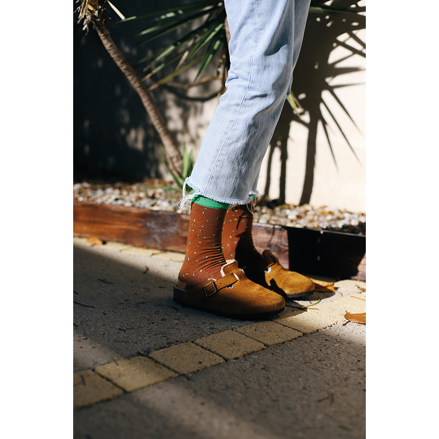 DYSOCDOUB Носки , doughnut, коричневые Doiy  - Вид №1