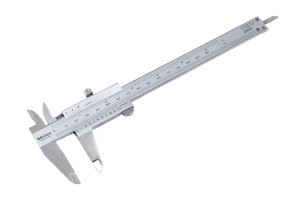 15842755 Штангенциркуль нониусный, 0-150мм/0-6", (±0,05 мм/0,002") 530-104 MITUTOYO