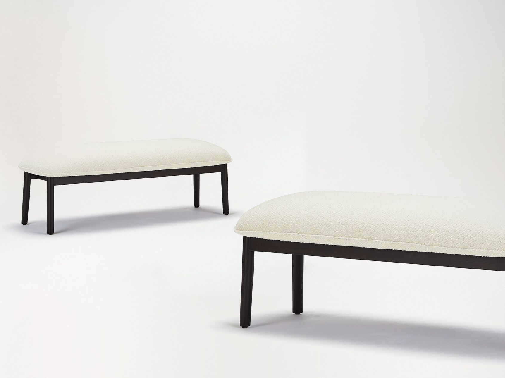 Мягкая скамейка из ткани Papell Design Каролина ARCH-00025410