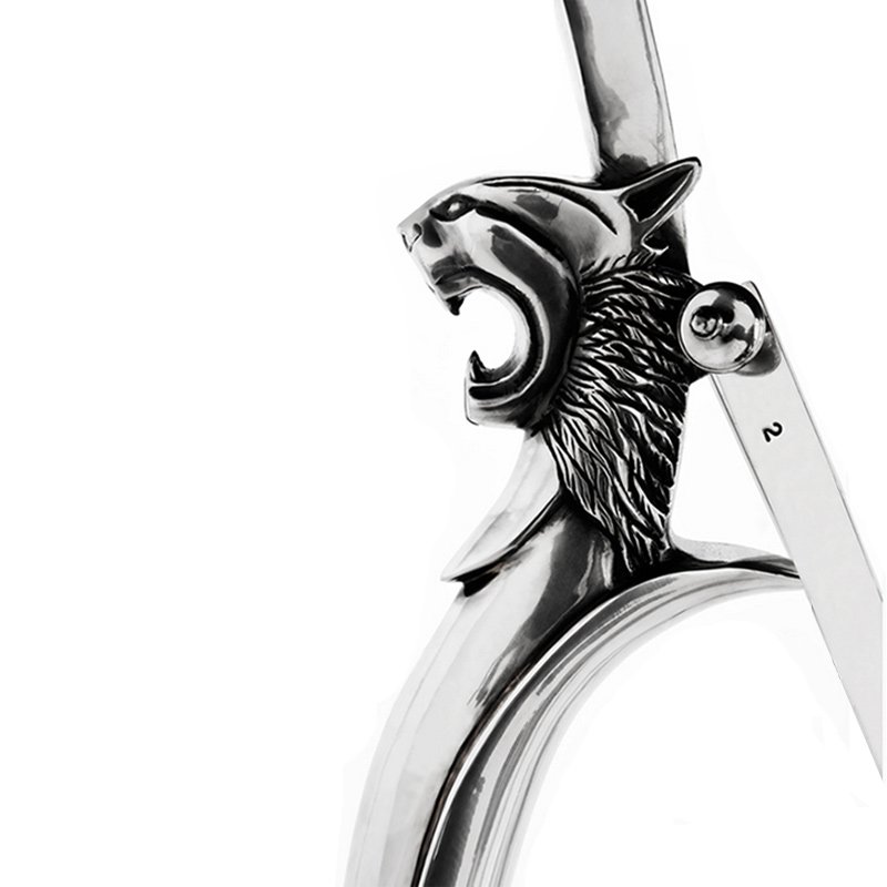 Кофейный столик круглый с фигурными ножками серебряный Belfort от Eichholtz EICHHOLTZ  242375 Хром  - Вид №1