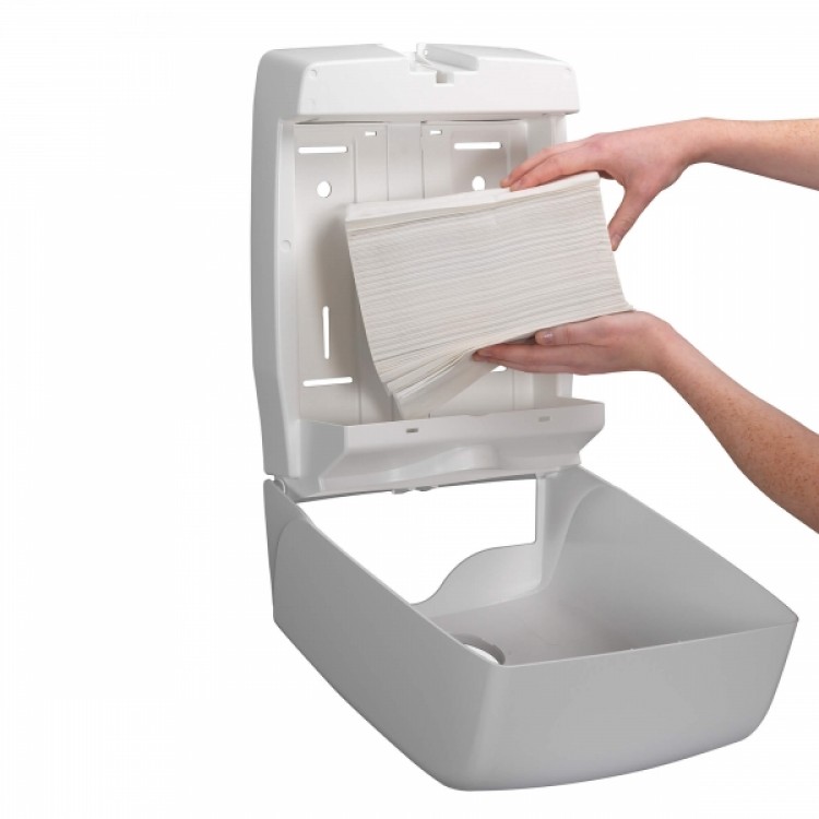 6789 Kimberly Clark Полотенца бумажные листовые Kimberly Clark Kleenex Ultra 6789 H2 Z-сложения 2-слойные в пачке по 186 листов  - Вид №1