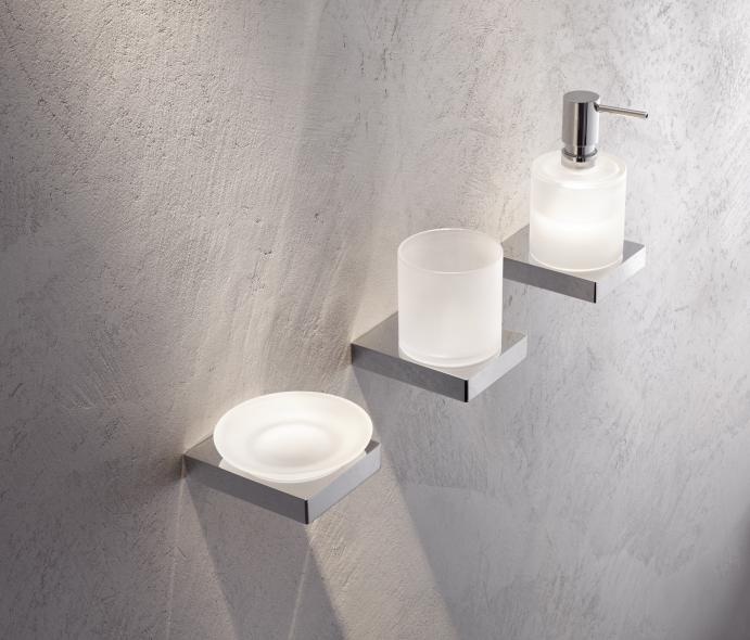 100.06.11045 Дозатор для мыла или дезинфицирующего средства с держателем HEWI USA Produkte  - Вид №1