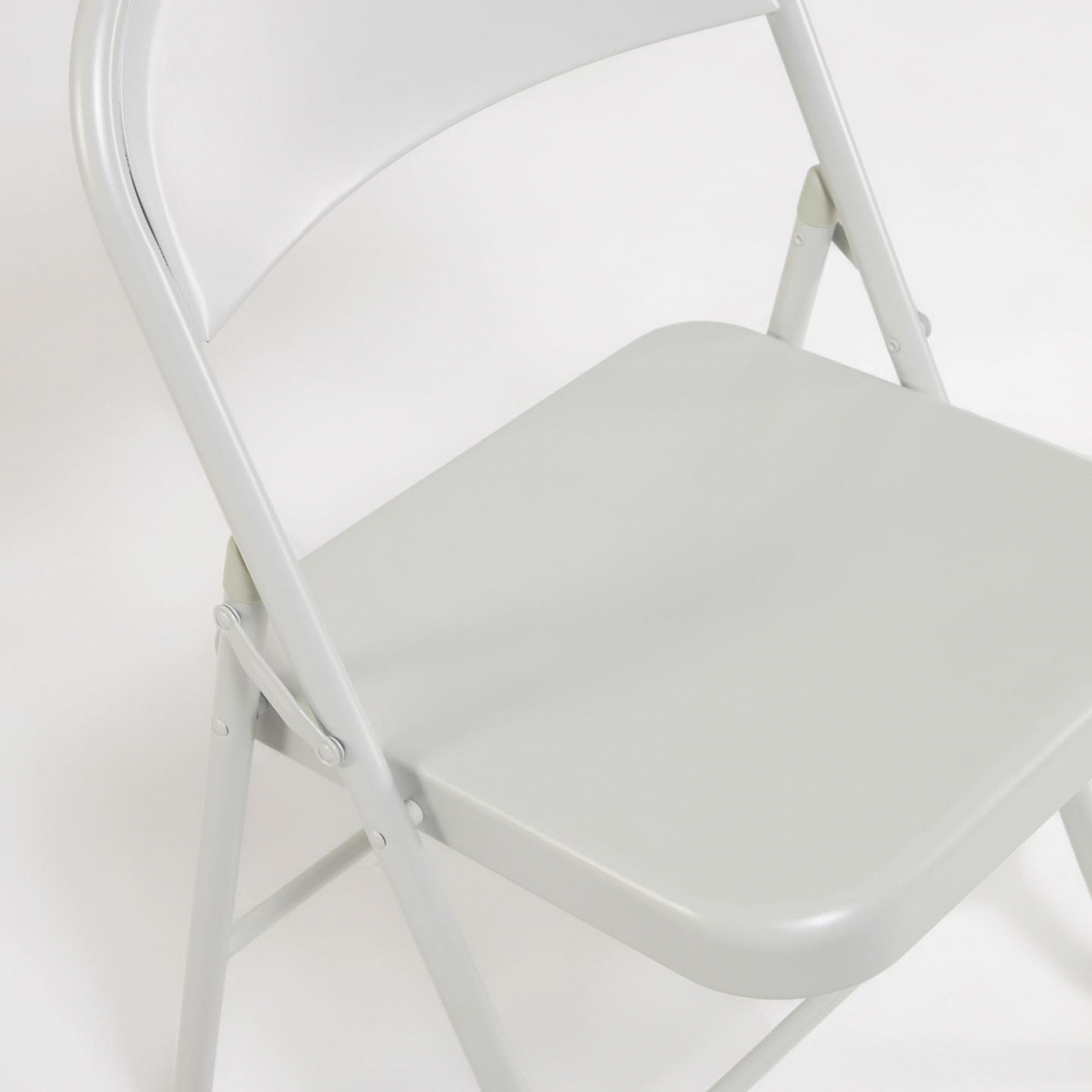 104848 Складное кресло светло-серое металлическое La Forma Aidana  - Вид №3